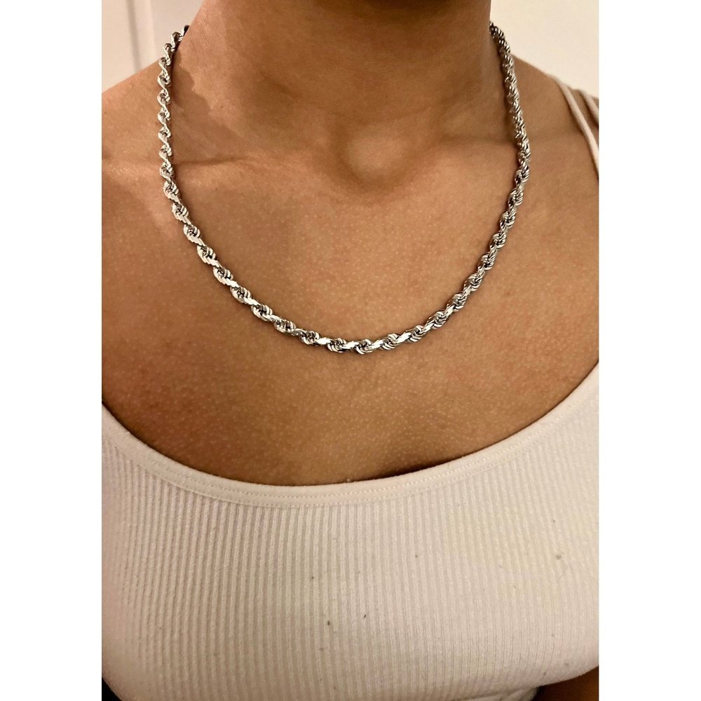 9ct Solid White Gold 5.2mm Diamond Cut Rope Chain -BARRETT JEWELLERY